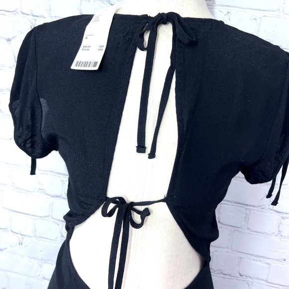 👗NWT🤩 |•URBAN OUTFITTERS•| Black Tie Back Dress Size Medium - Picture 4 of 13